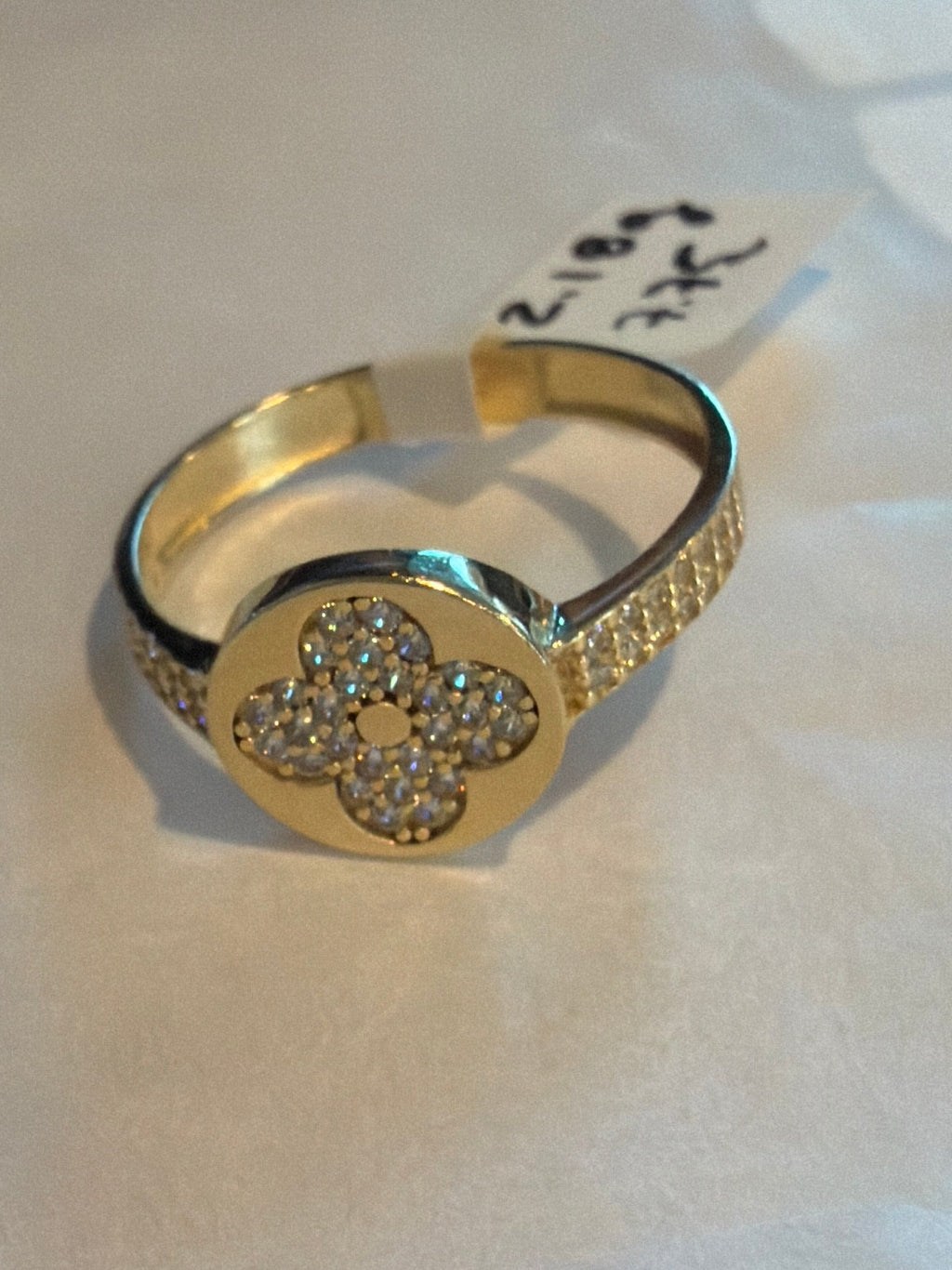 Pavé Trebol Ring 14K Gold