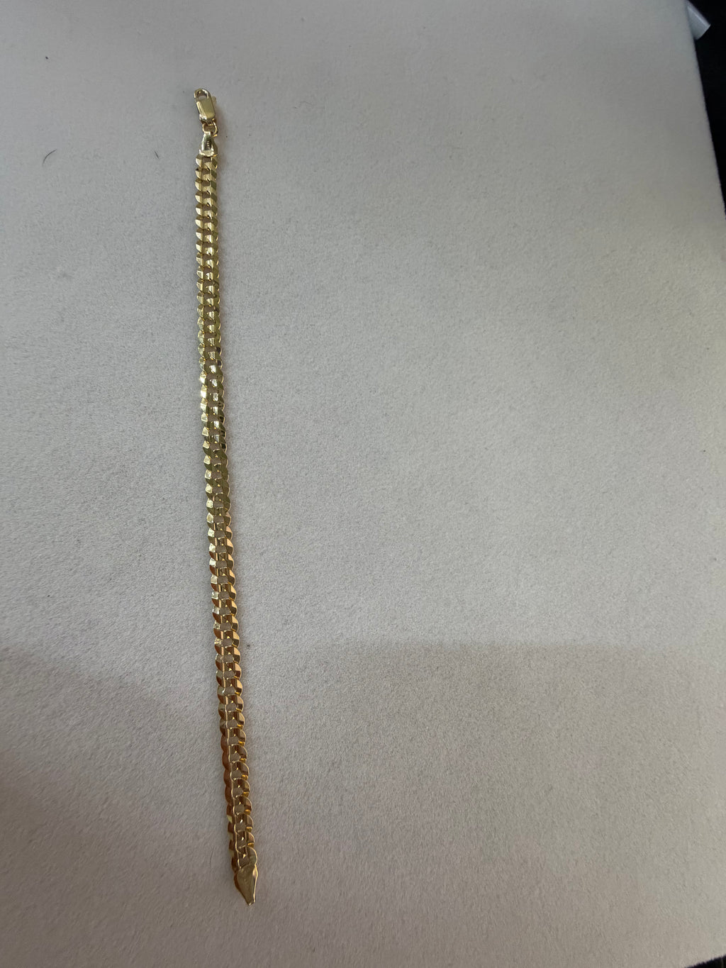 Cuban Link Diamond-Cut Bracelet – 14K Gold