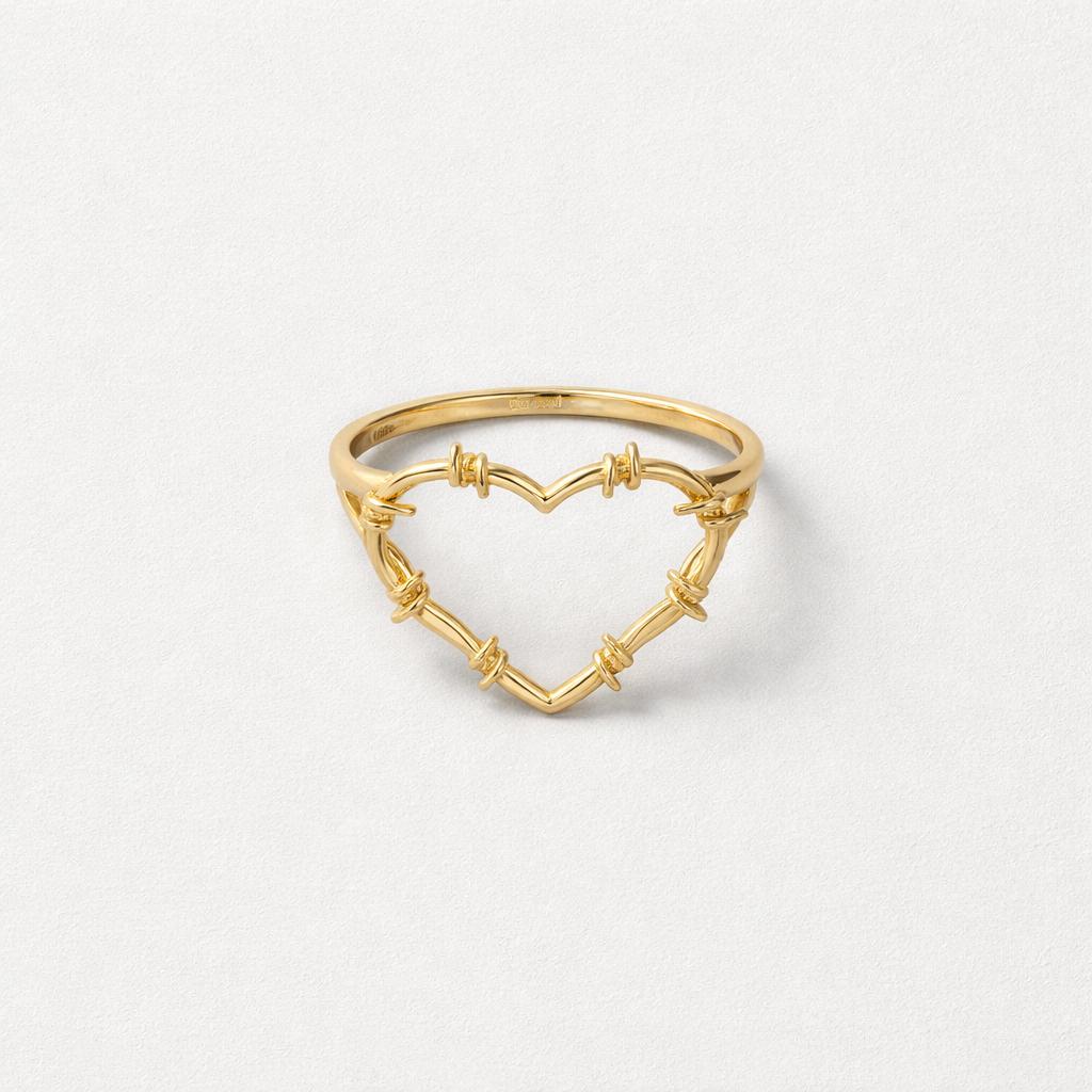 ✨ Barbed Heart Ring ✨